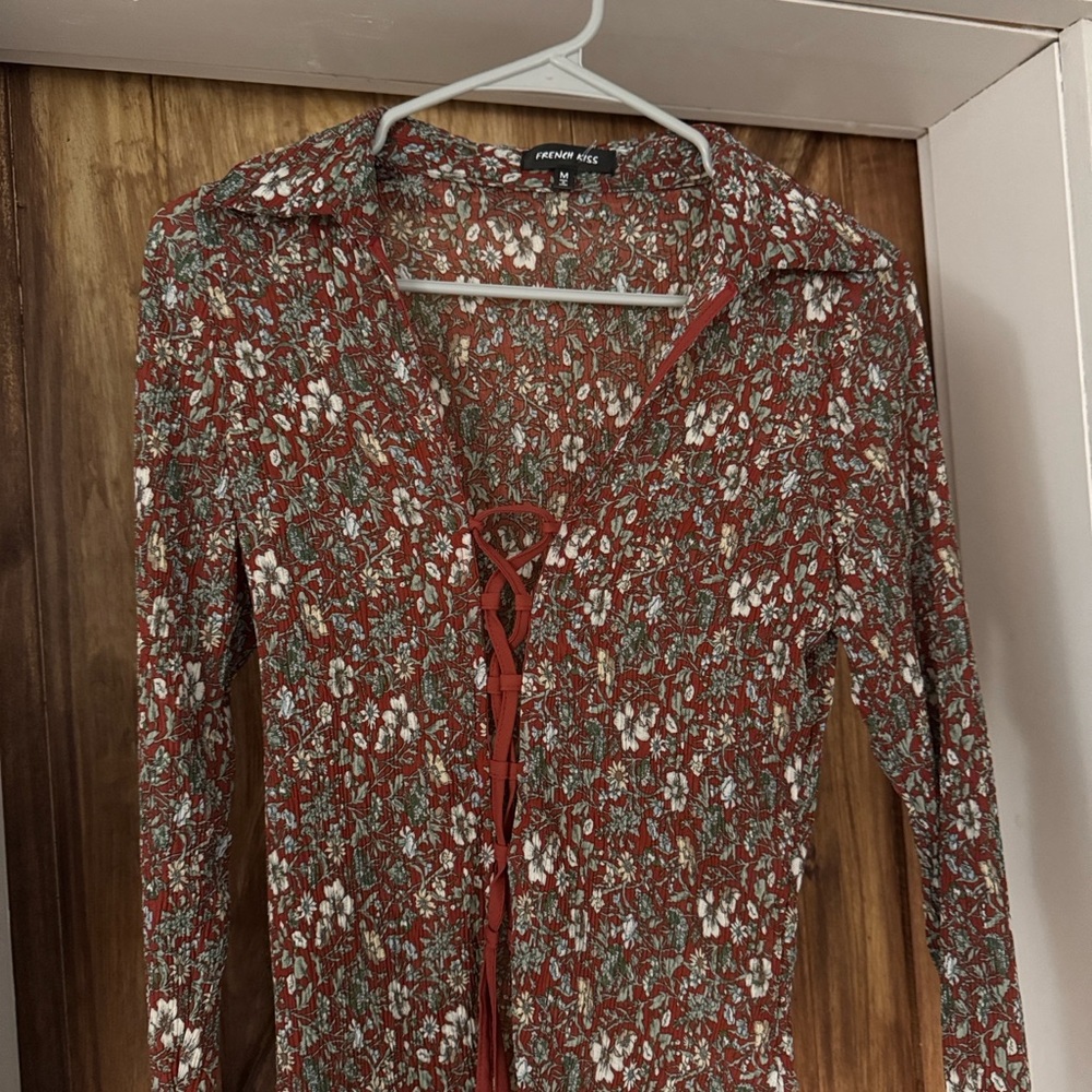 French Kiss Floral Lace-Up Blouse - Rust and White
